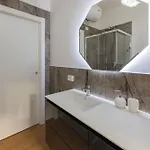 Luxury Champagnerie דירה *